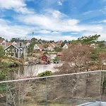 Feriested Ved Strand & Svaberg