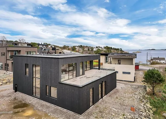 Feriested Ved Strand & Svaberg